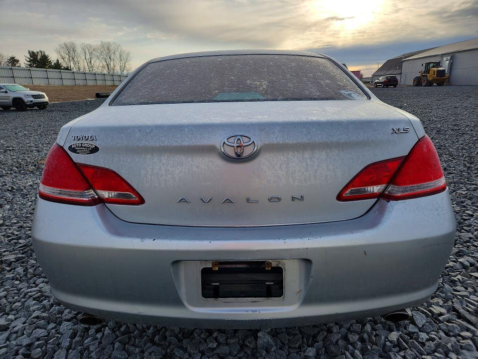 2007 Toyota Avalon xls
