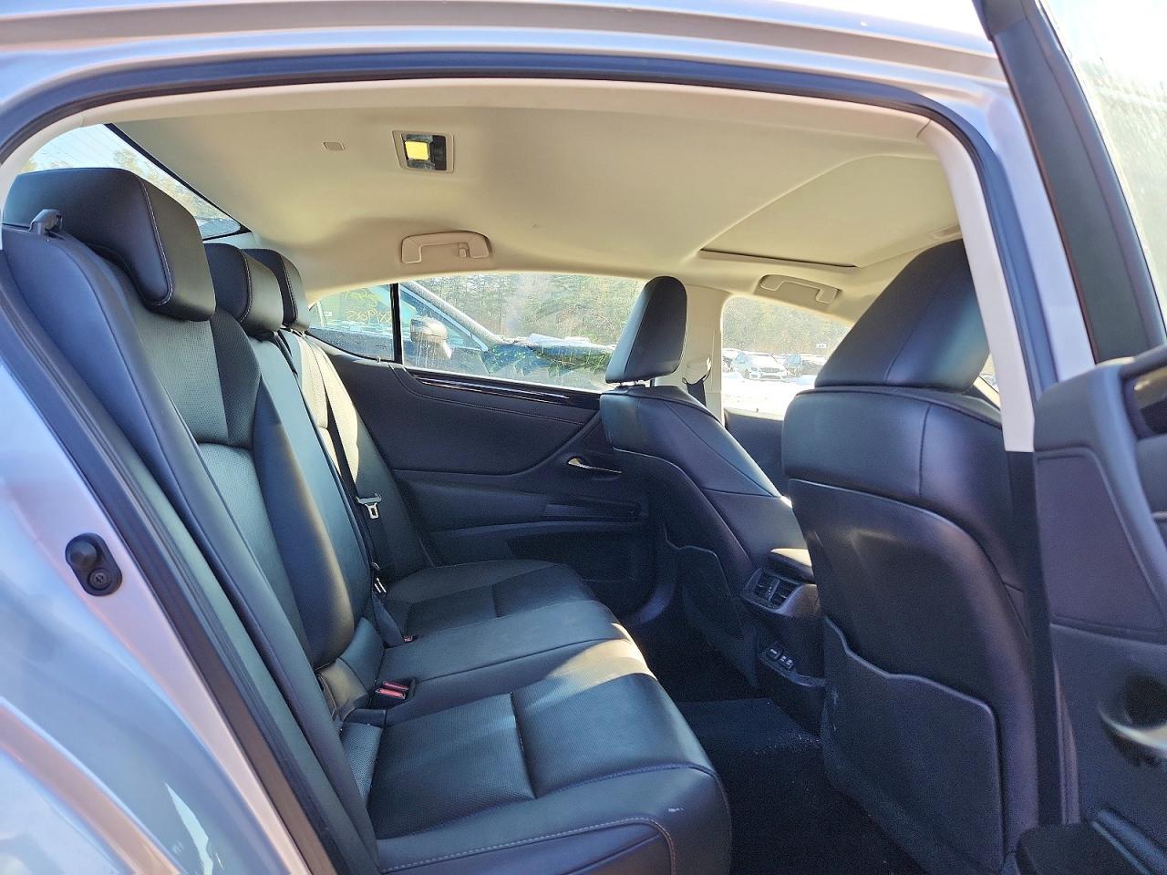 2021 Lexus Es 250 Base