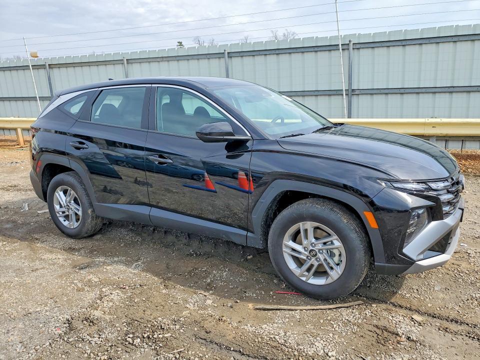 2025 Hyundai Tucson se