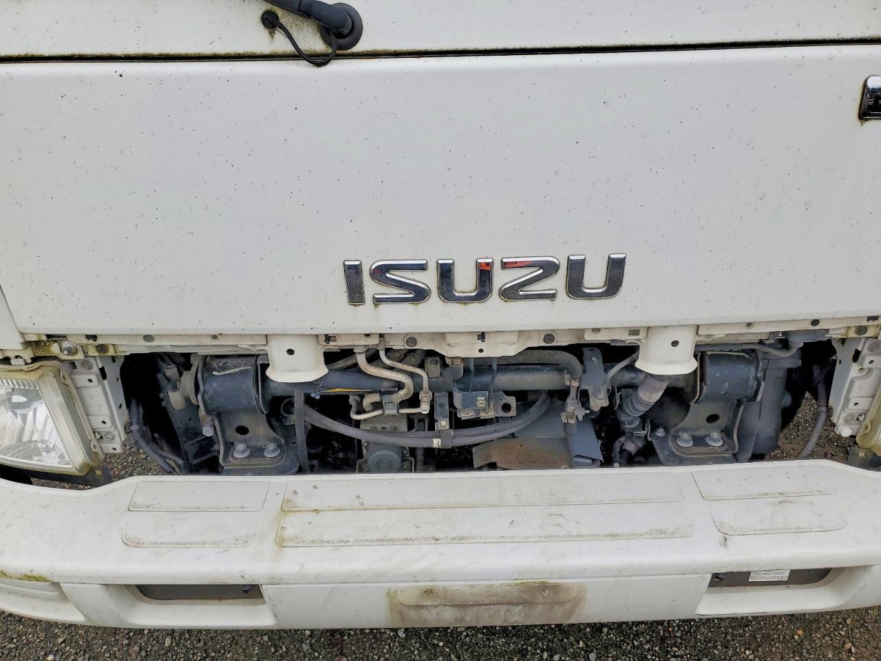 2018 Isuzu NRR