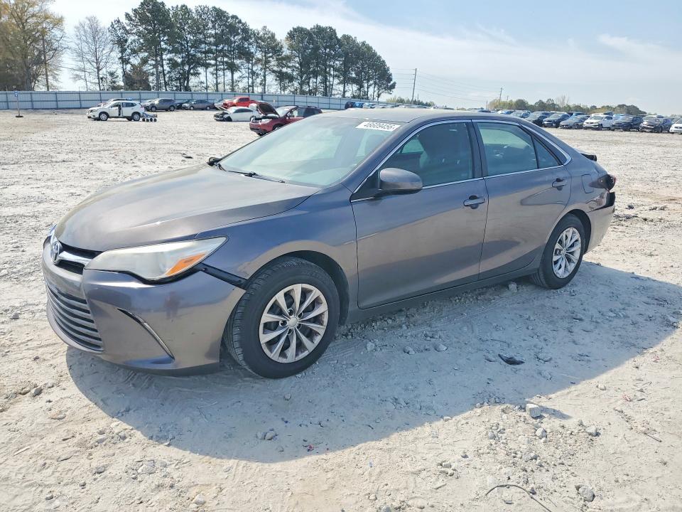 2017 Toyota Camry le