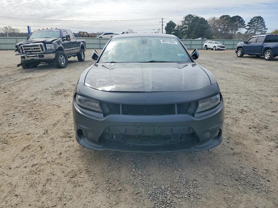 2015 Dodge Charger se