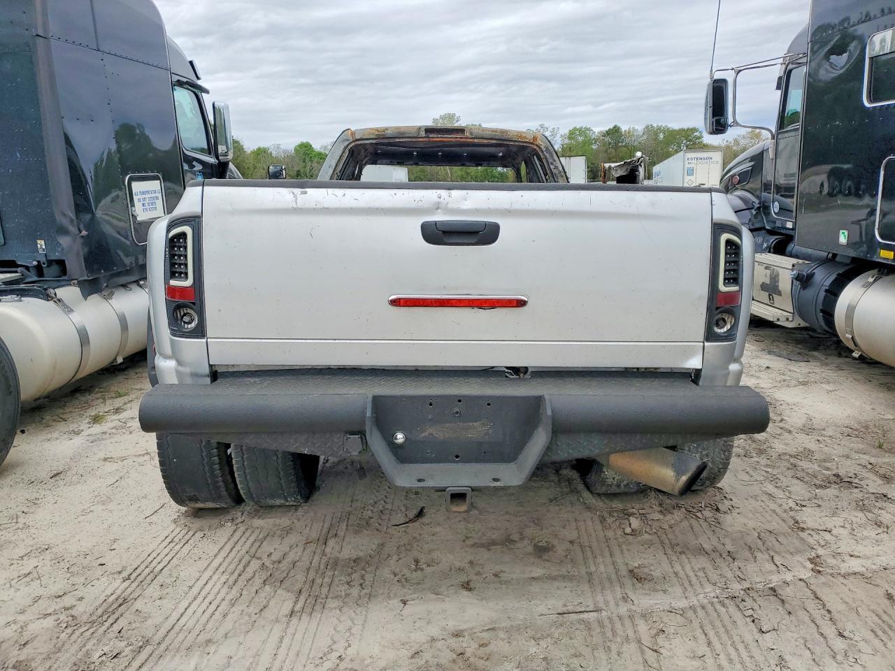 2006 Dodge RAM 3500 ST