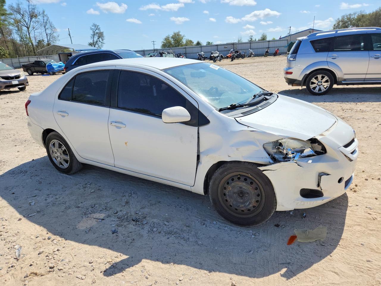 2007 Toyota Yaris Base