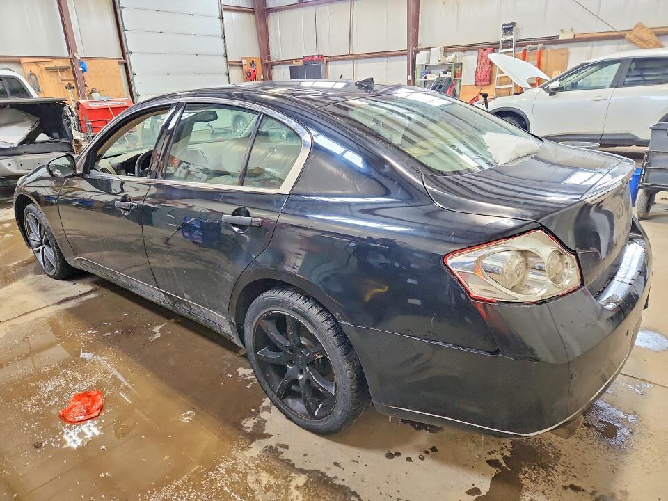2011 Infiniti G25 Sedan x