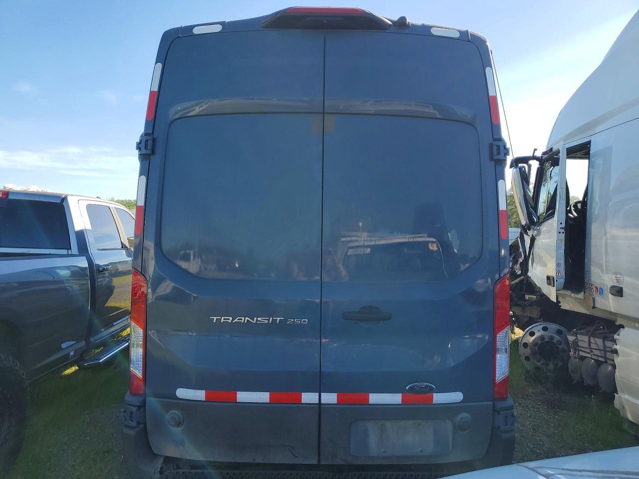 2020 Ford Transit 250 Delivery van