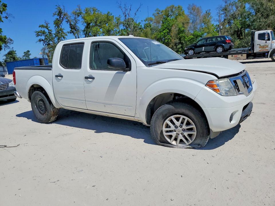 2018 Nissan Frontier SV