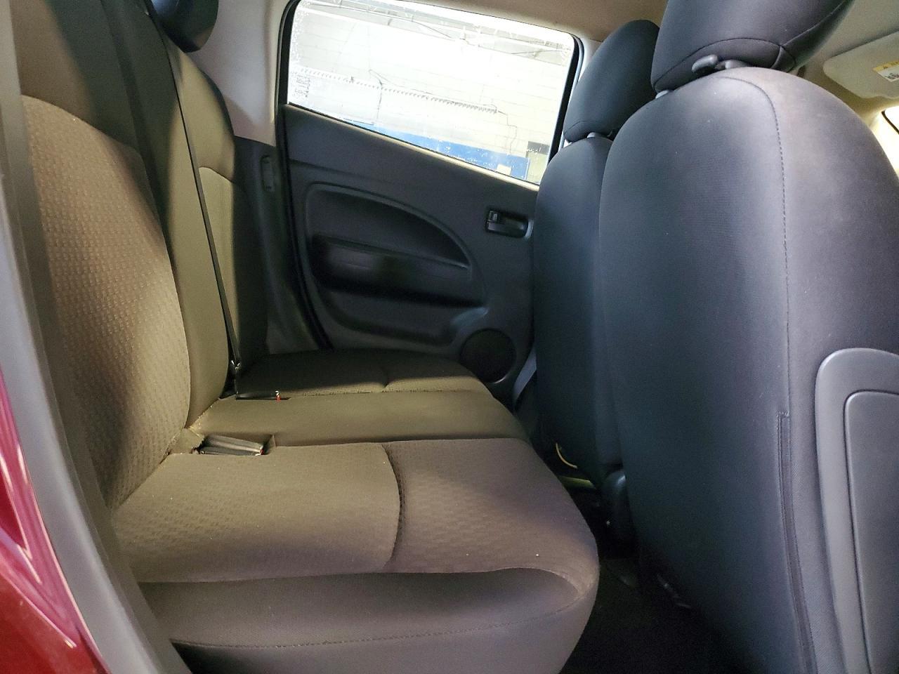 2018 Mitsubishi Mirage es