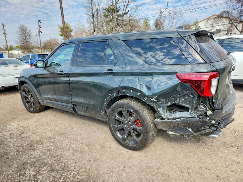 2022 Ford Explorer st