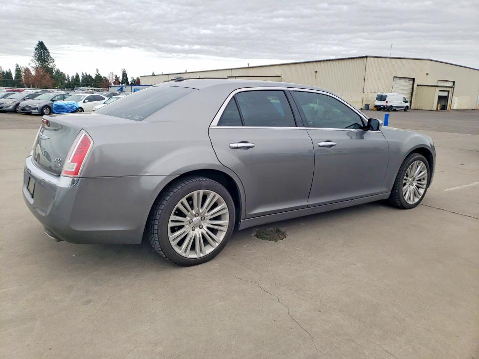 2011 Chrysler 300c