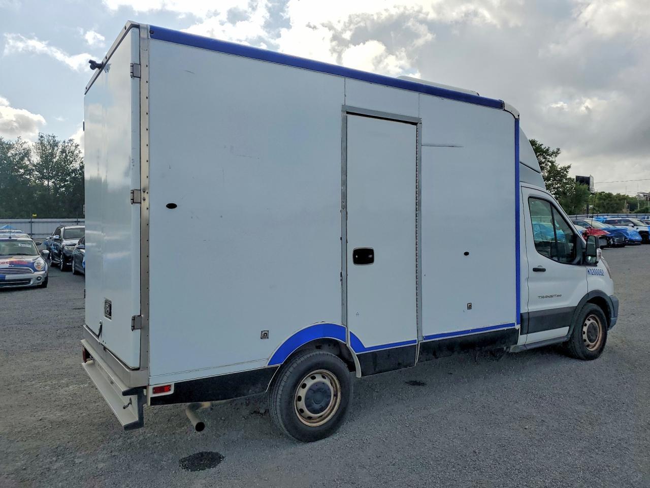 2020 Ford Transit 350 Delivery Truck