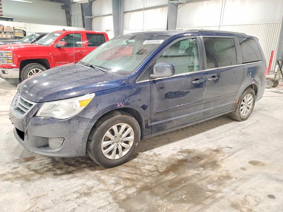 2012 Volkswagen Routan se