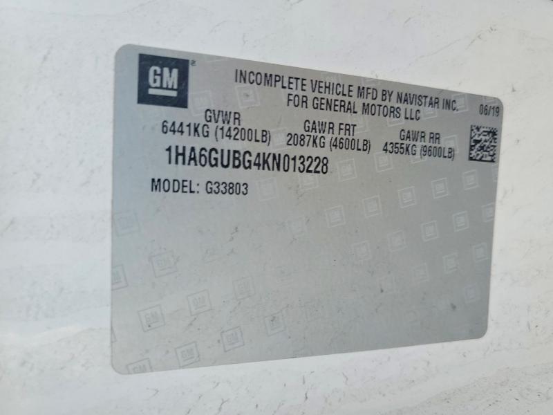 2019 Chev Express G4500