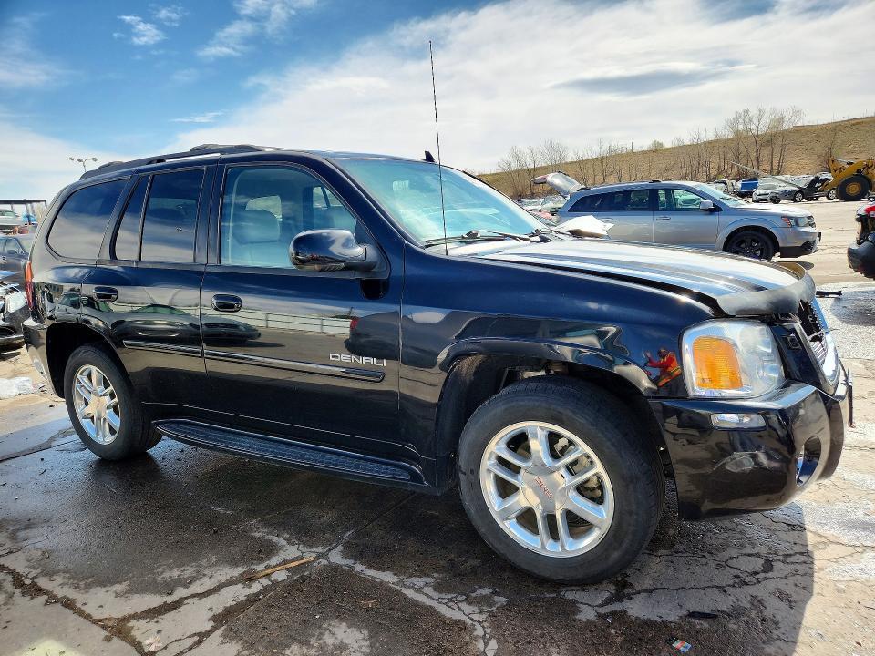 2007 GMC Envoy Denali