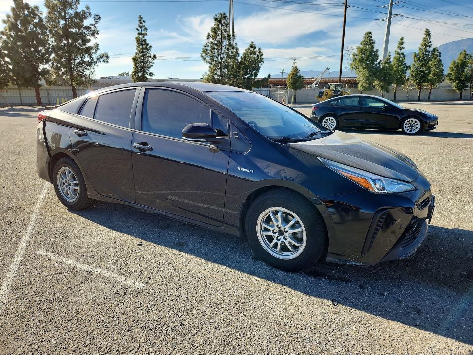 2022 Toyota Prius le
