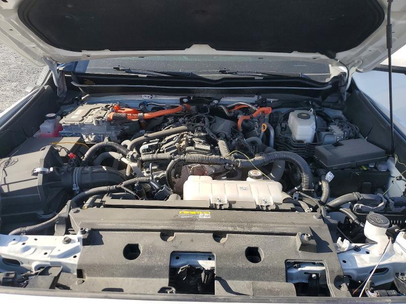 2024 Toyota Tacoma Trailhunter hv