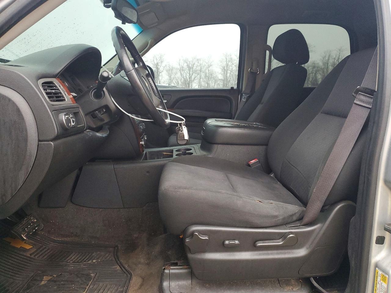 2013 Chevrolet Tahoe C1500 ls