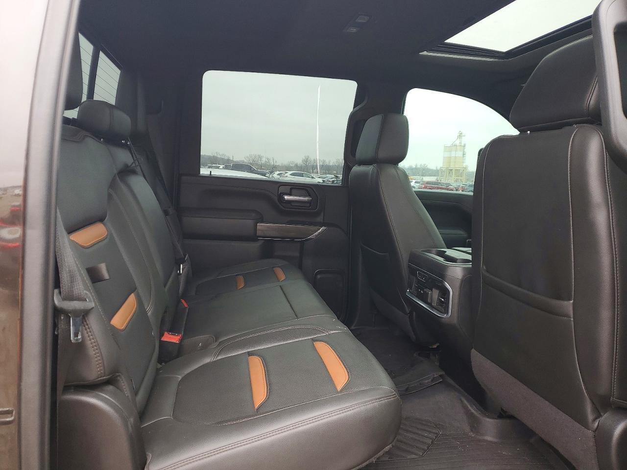 2020 GMC Sierra K2500 AT4