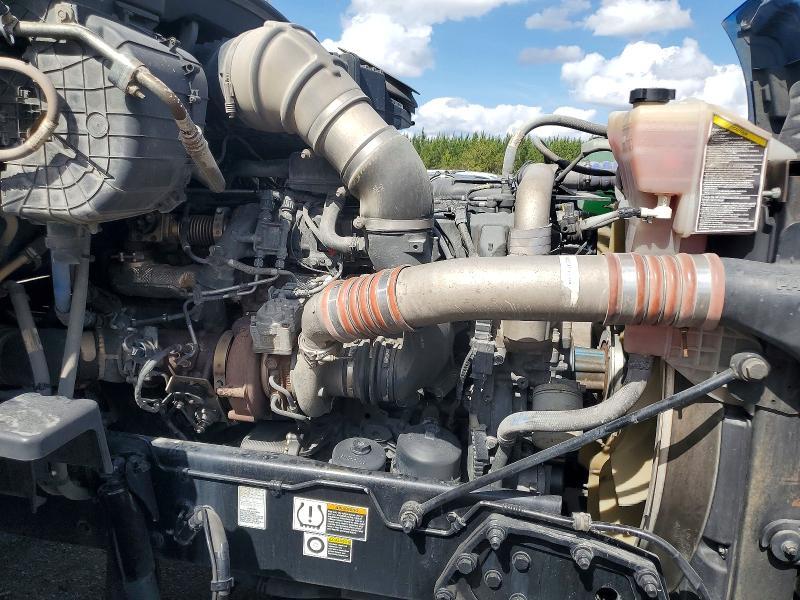 2019 Peterbilt 579 Semi Truck