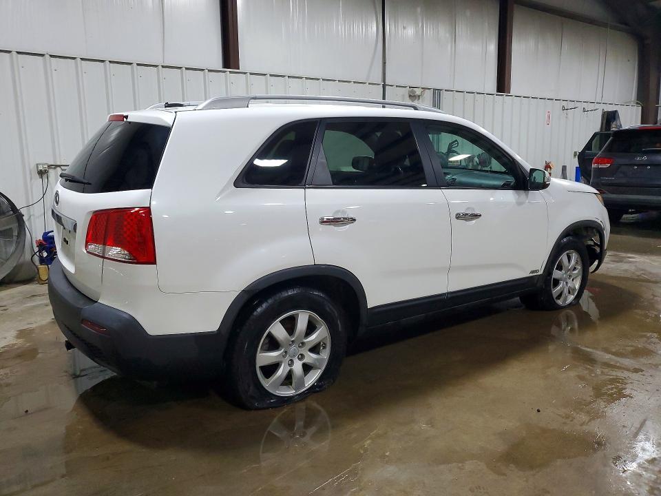 2012 KIA Sorento lx