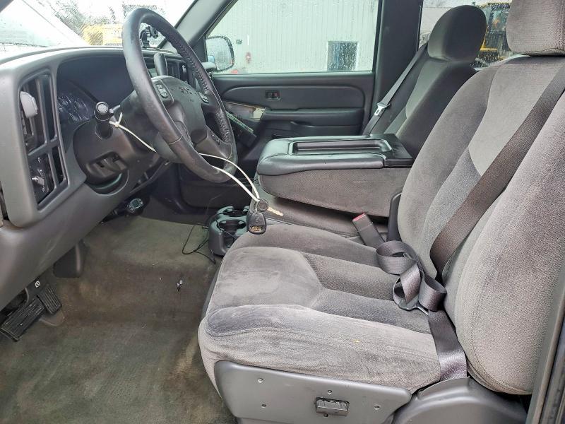 2005 GMC New Sierra C1500