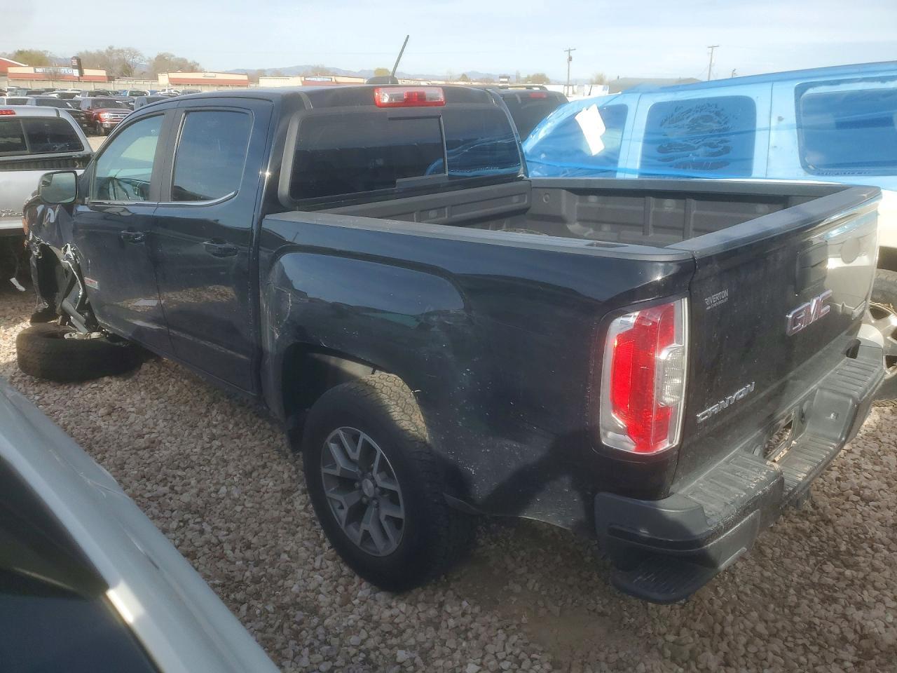 2017 GMC Canyon SLE