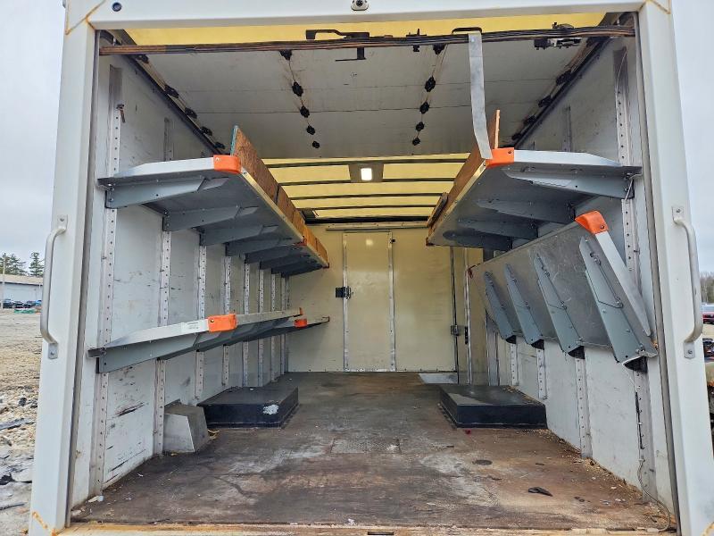 2021 Chev Rolet Express Delivery Truck