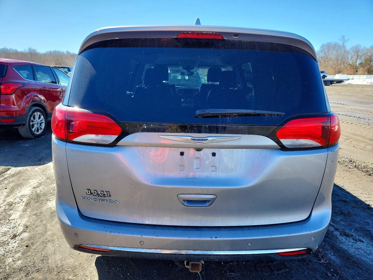 2018 Chrysler Pacifica Touring l