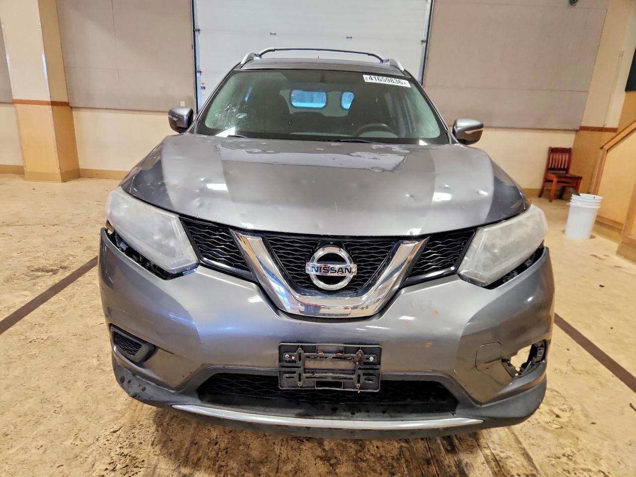 2015 Nissan Rogue sv