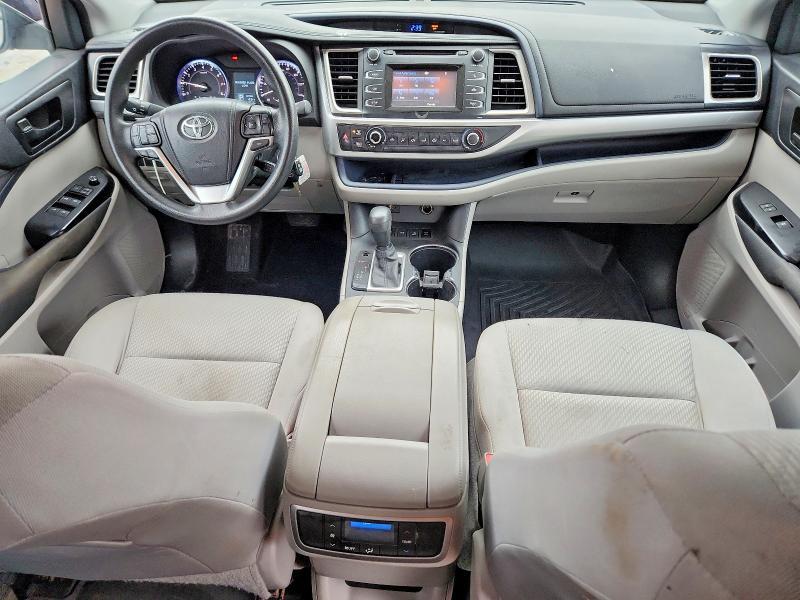 2014 Toyota Highlander le