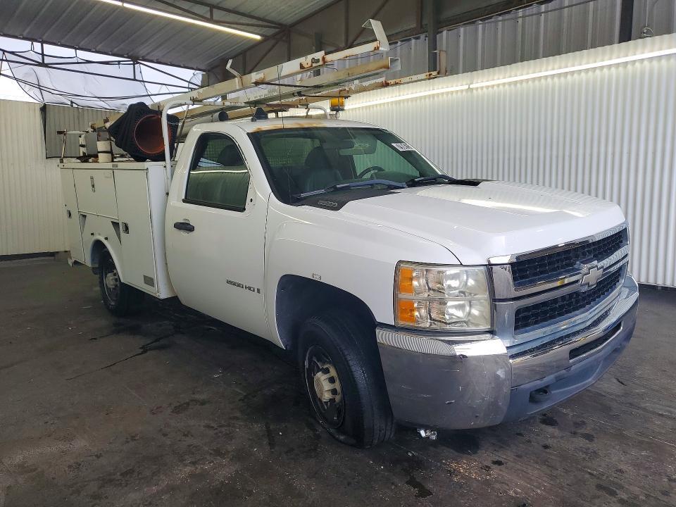 2007 Chevrolet Silverado Utility / Service Truck