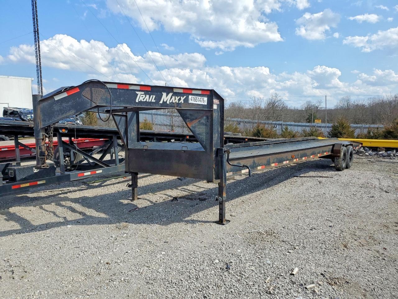 2022 Trailmaxx 4T9 Equipment Trailer