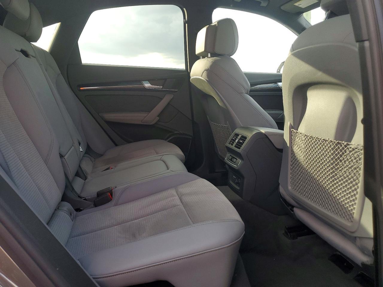 2025 Audi SQ5 Sportback Premium Plus