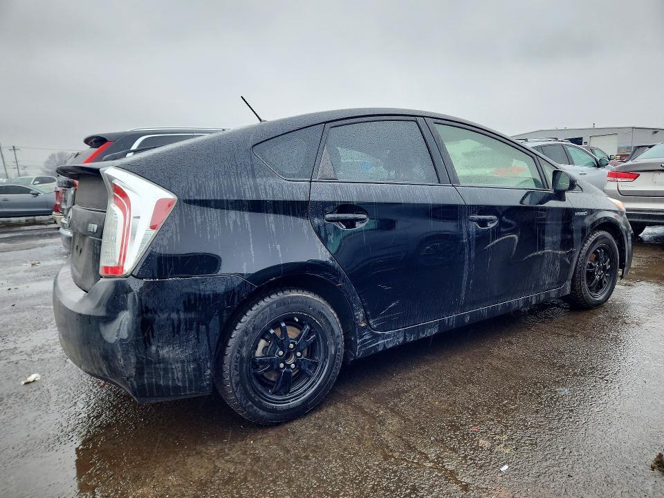 2015 Toyota Prius two