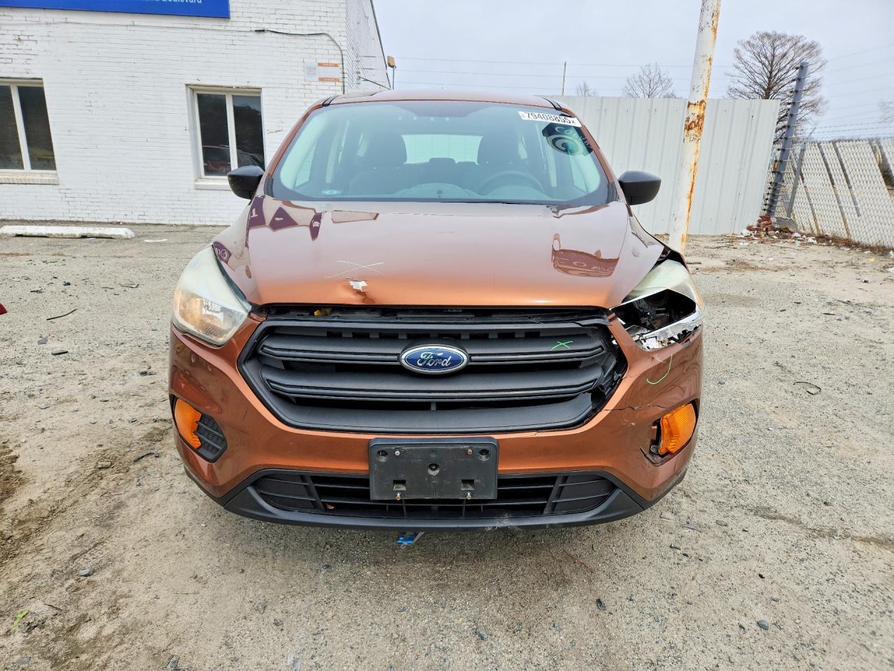 2017 Ford Escape s