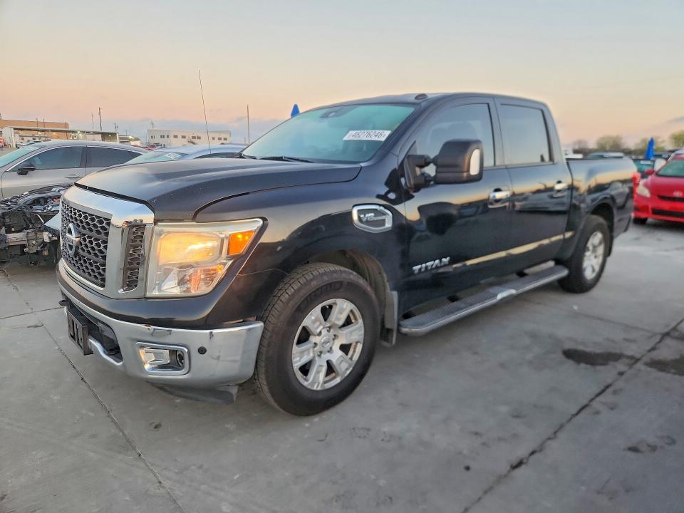 2017 Nissan Titan SV