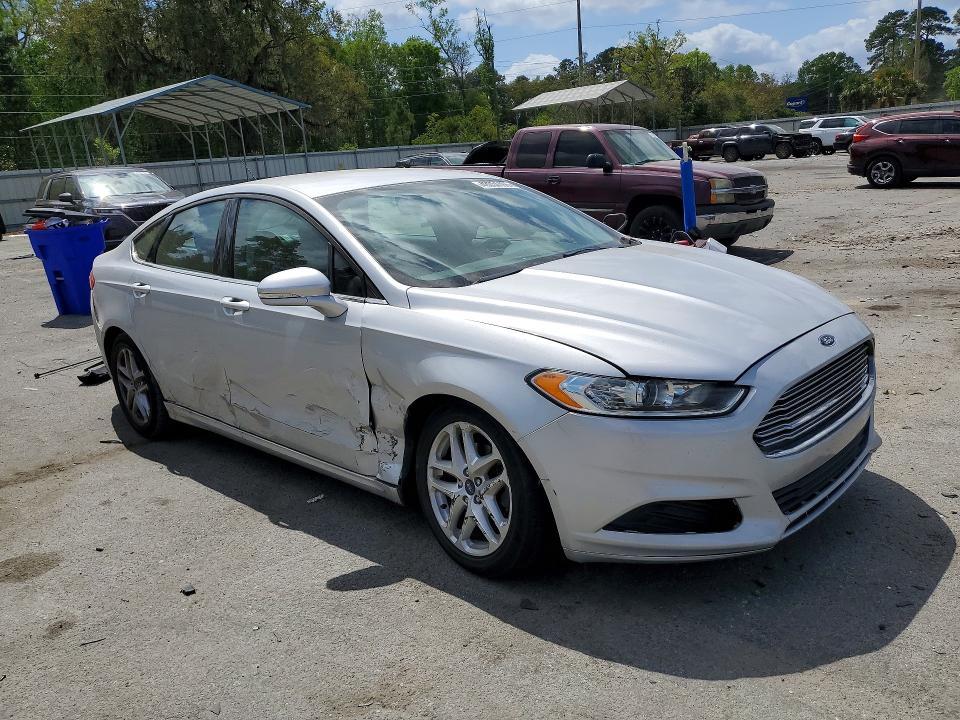 2016 Ford Fusion se
