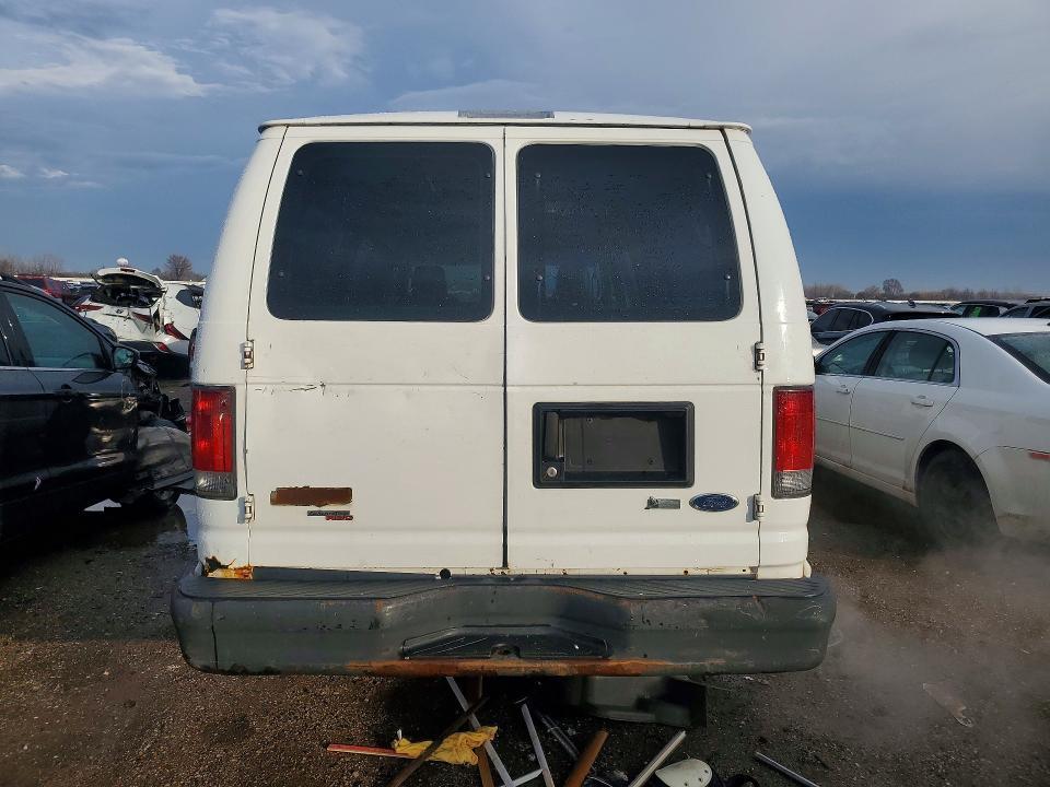 2012 Ford Econoline E350 Super Duty Van