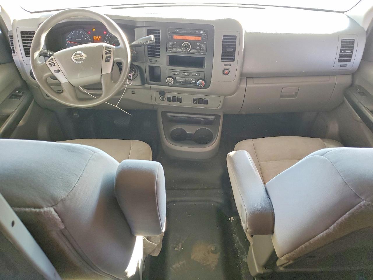 2011 Niss NV 1500 S