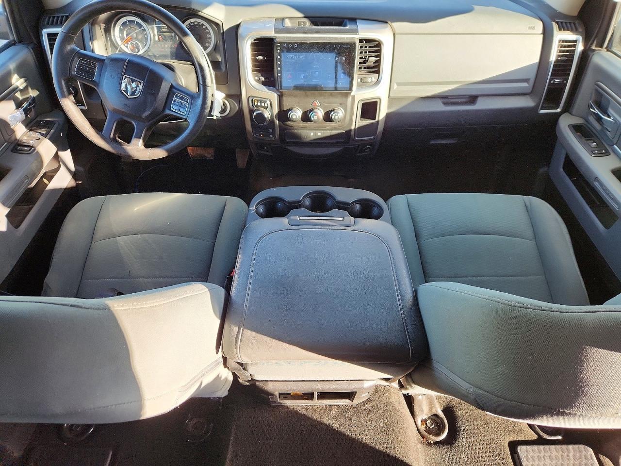 2015 Dodge RAM 1500 SLT