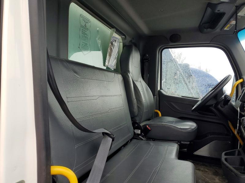 2024 Peterbilt 536 BOX Truck