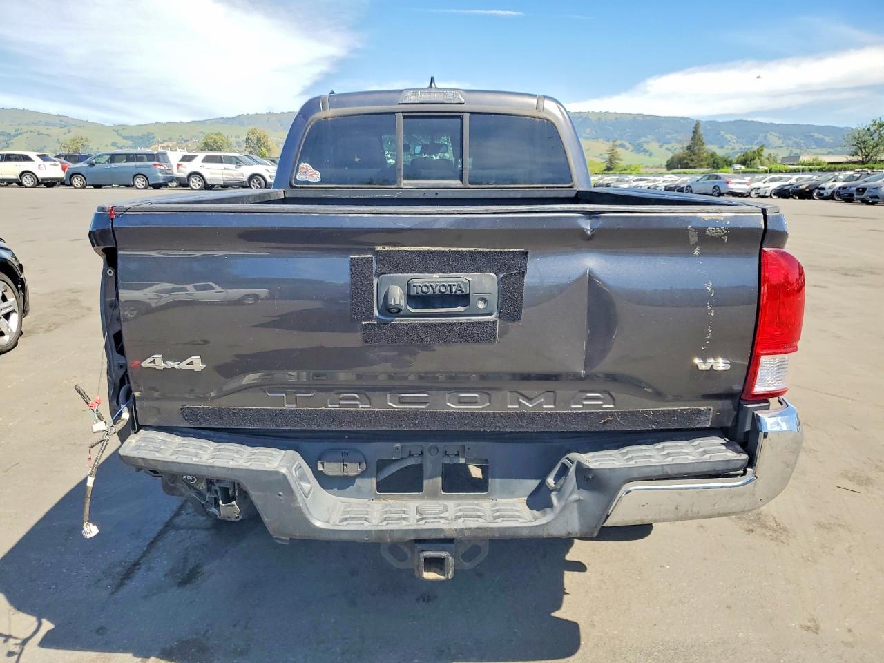 2017 Toyota Tacoma SR5 V6