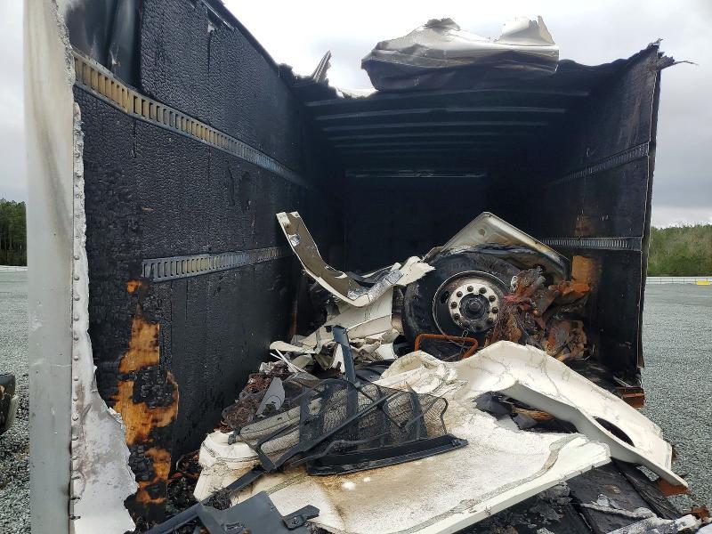 2021 Freigliner 2021 Freightliner Business Class M2 BOX Truck