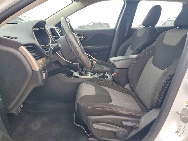 2014 Jeep Cherokee Sport