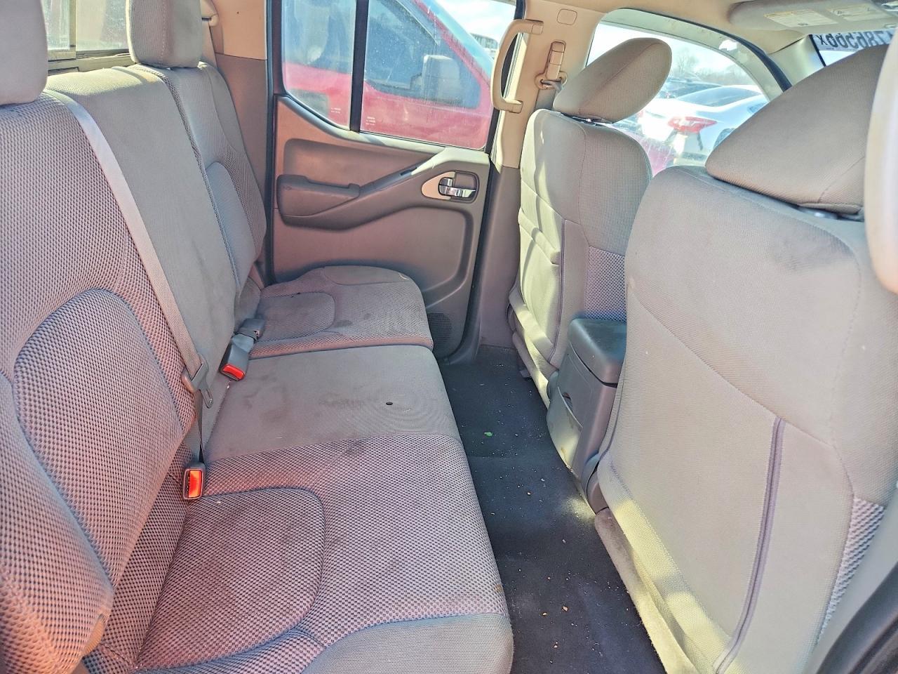 2019 Nissan Frontier SV