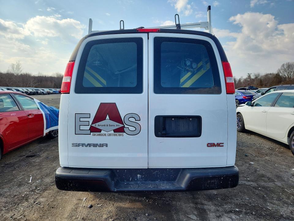 2023 GMC Savana 2500 Cargo Utility / Service van