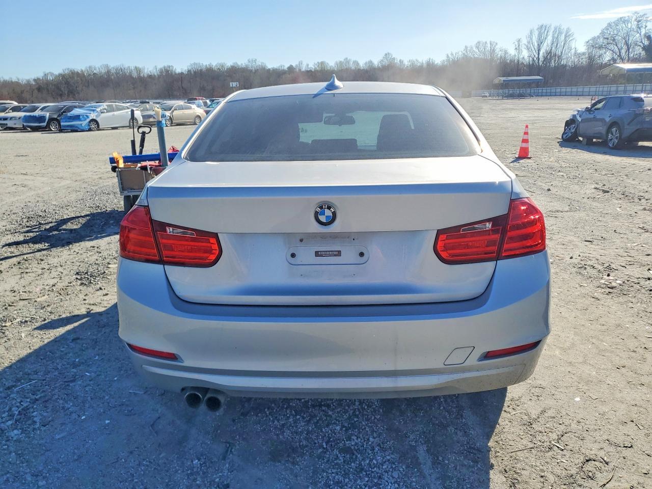 2015 BMW 328 i