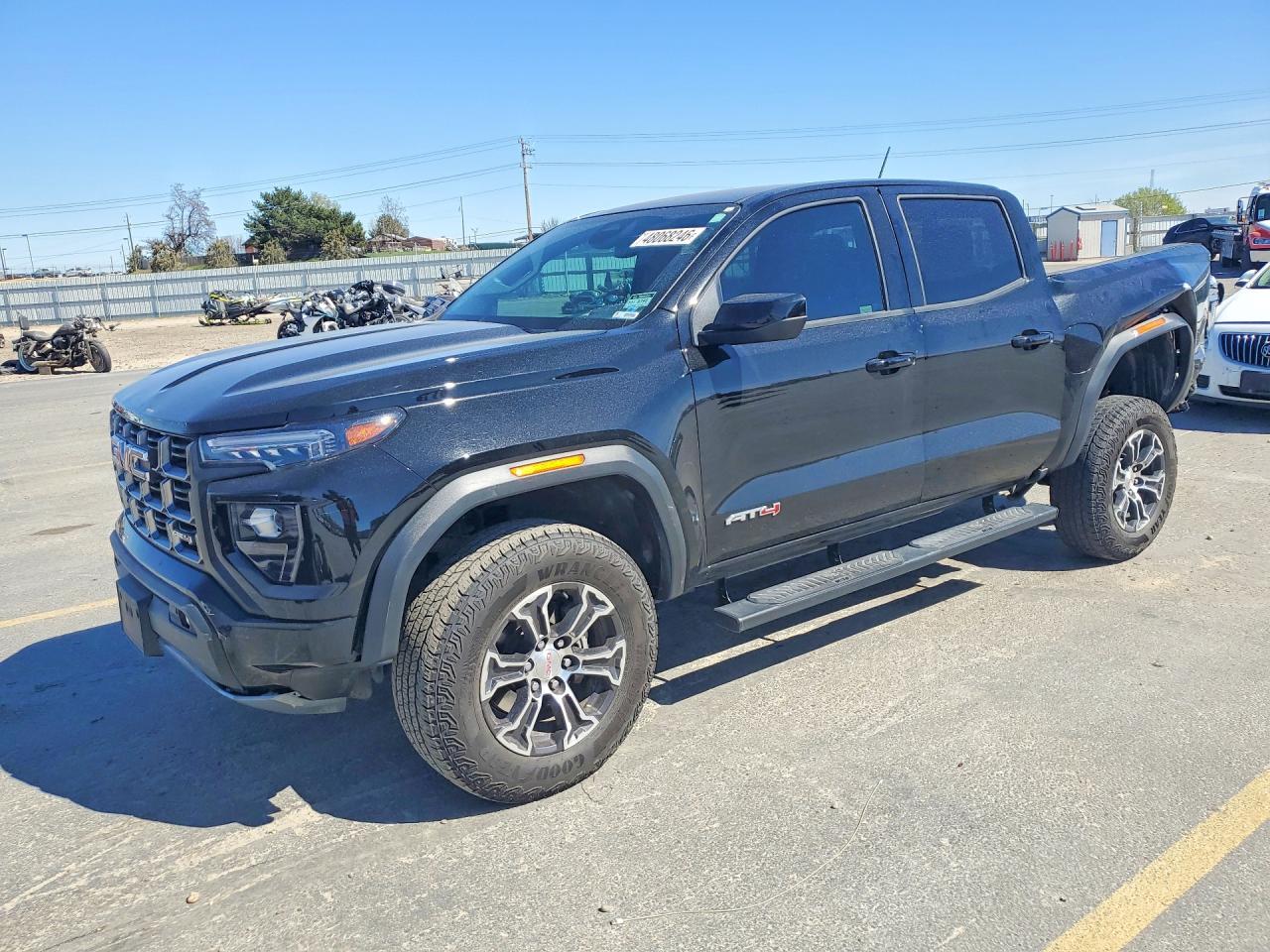 2024 GMC Canyon AT4