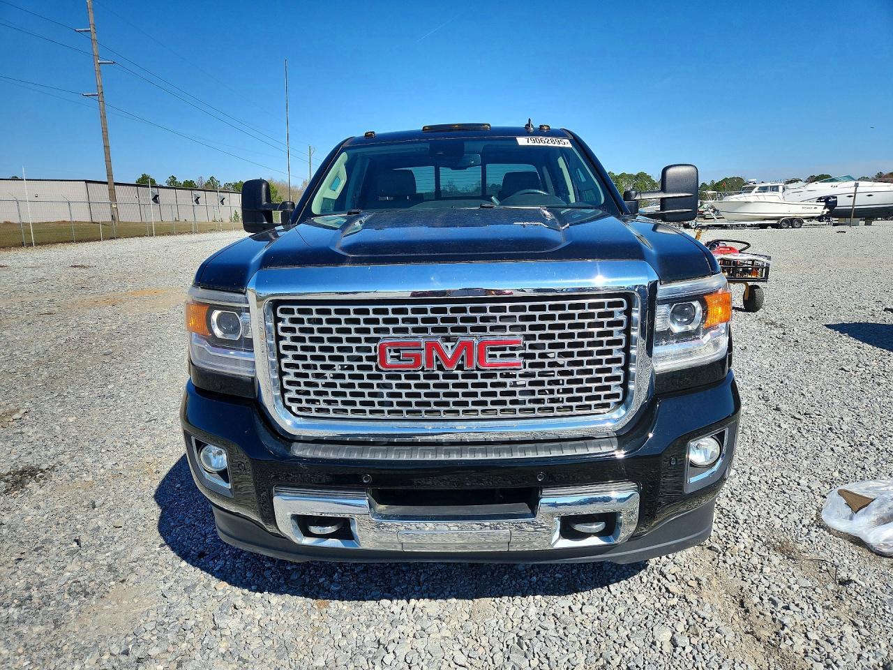 2015 GMC Sierra K2500 Denali