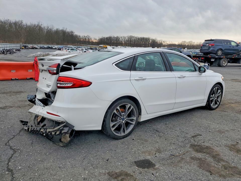 2020 Ford Fusion Titanium